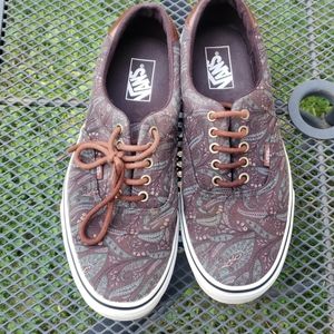 Van's